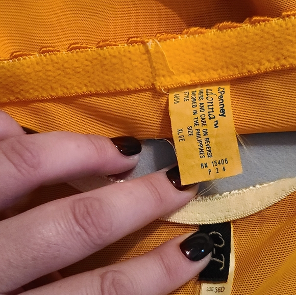 Vintage Inspired Hand-Dyed Yellow Corset and Garter Set Med/Large - Picture 3 of 5